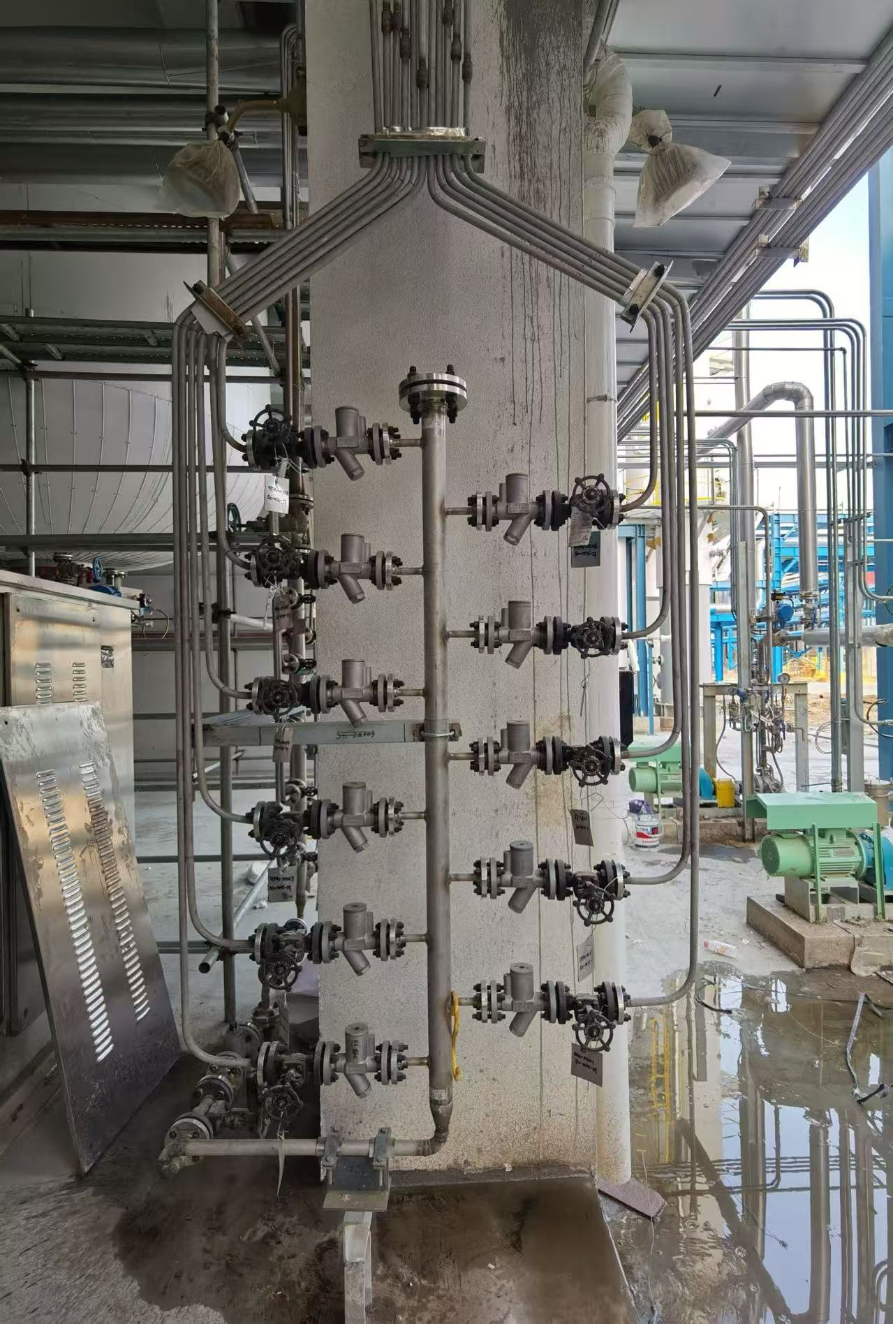 SteamEco trap array on a new-build complex